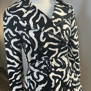 The Limited Black and White Patterned Trench